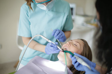 Operazione dentale